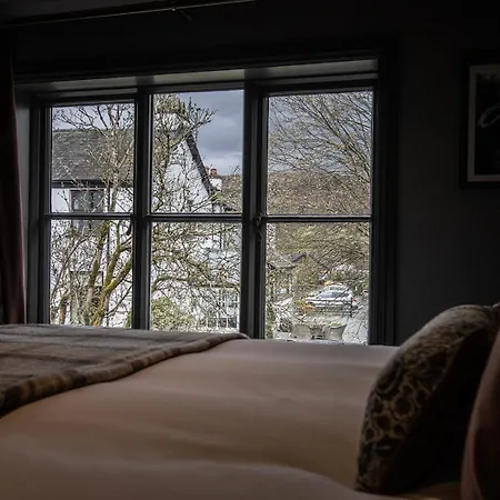 Guest house Queens Head & Restaurant 4*