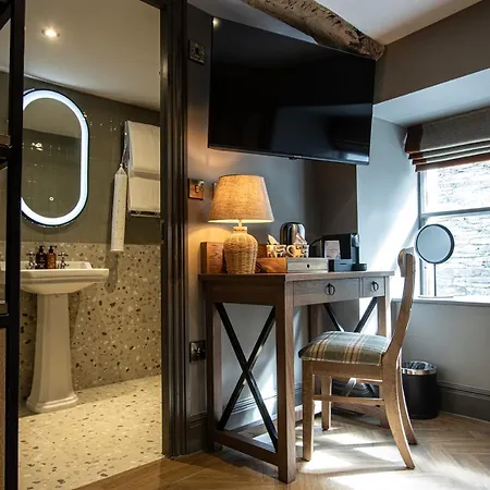 בית הארחה Queens Head & Restaurant