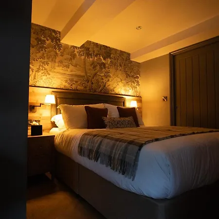 Queens Head & Restaurant