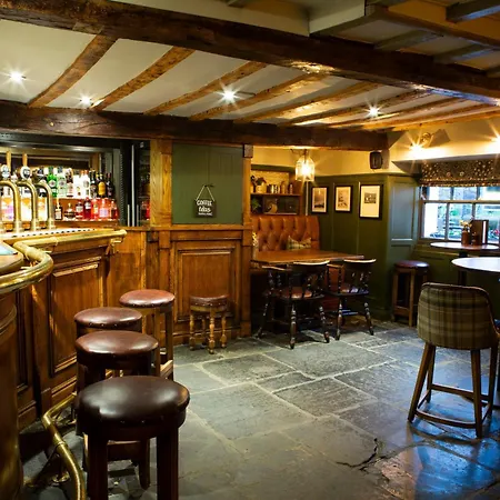 Queens Head & Restaurant
