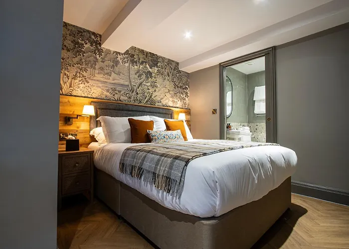 Queens Head & Restaurant