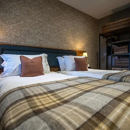 Queens Head Inn&restaurant Gasthuis 4*