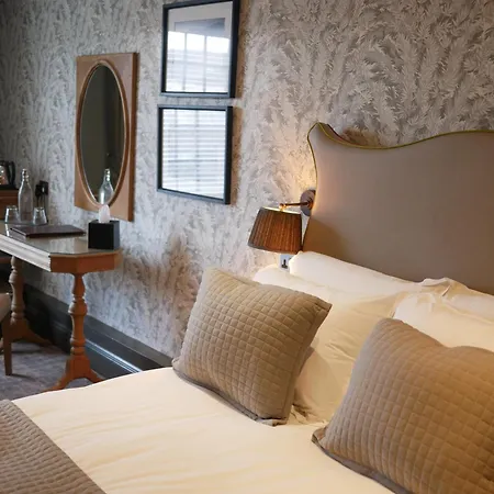 Queens Head Inn&restaurant Gasthuis