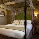 Гостевой дом Queens Head & Restaurant Хоуксхед